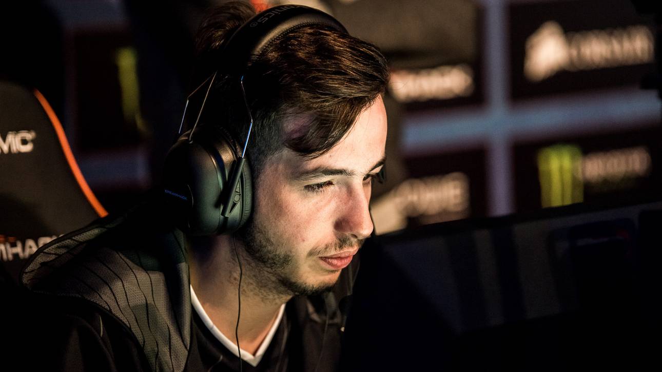 ELEAGUE: kennyS gewinnt AWP-Duell