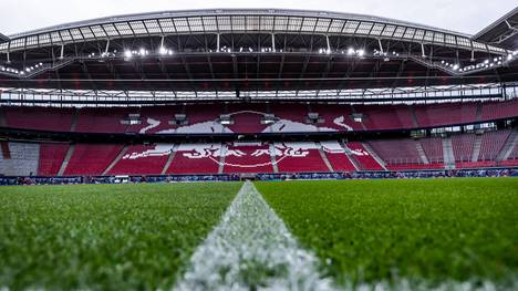 Das DFB-Pokalspiel zwischen den Fußball-Regionalligisten Teutonia Ottensen und RB Leipzig findet in der Red-Bull-Arena statt. Das bestätigte der DFB am Mittwoch. 
