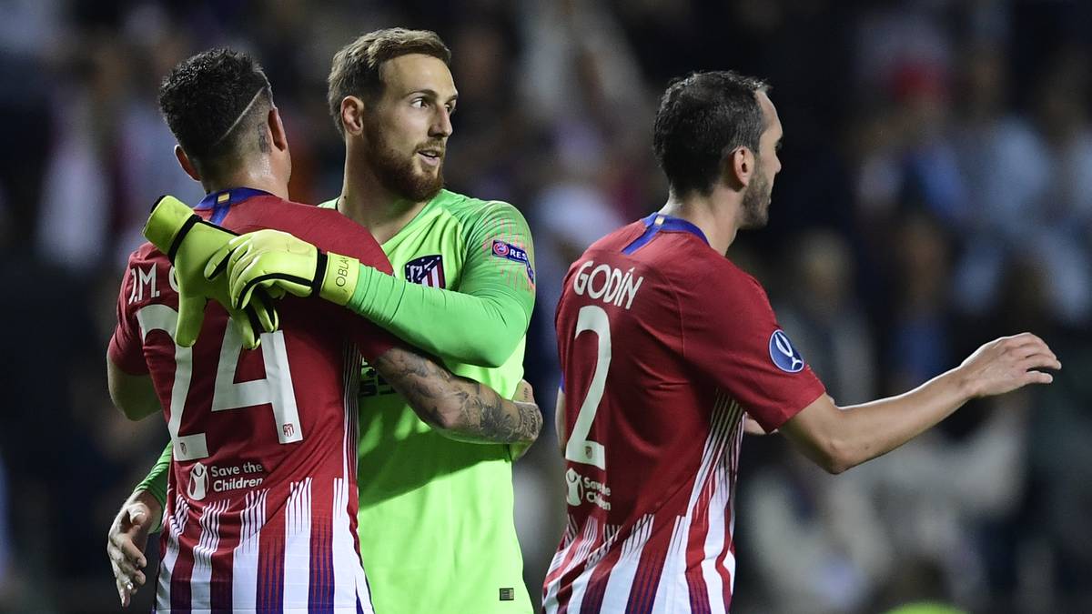 ATLETICO MADRID - JAN OBLAK: Der Slowene hielt, was es zu halten gab. Verhinderte beispielsweise gegen Marco Asensio in der 17. Minute den noch früheren Ausgleich mit einem tollen Reflex. SPORT1-Note: 2