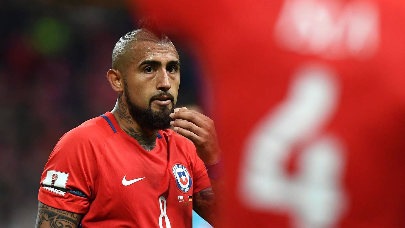Vidal als brennende Puppe verhöhnt