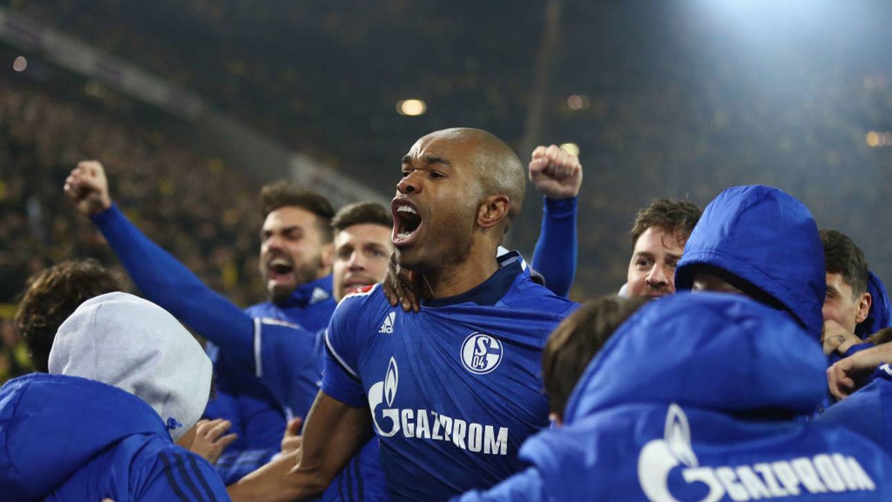 Schalke spielt Jahrhundertderby nach