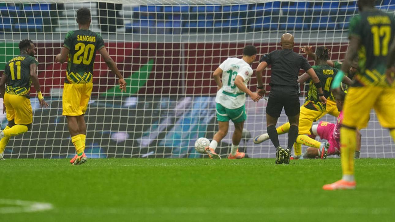 Iliman Ndiaye nutzte einen Torwartpatzer zum entscheidenden Treffer