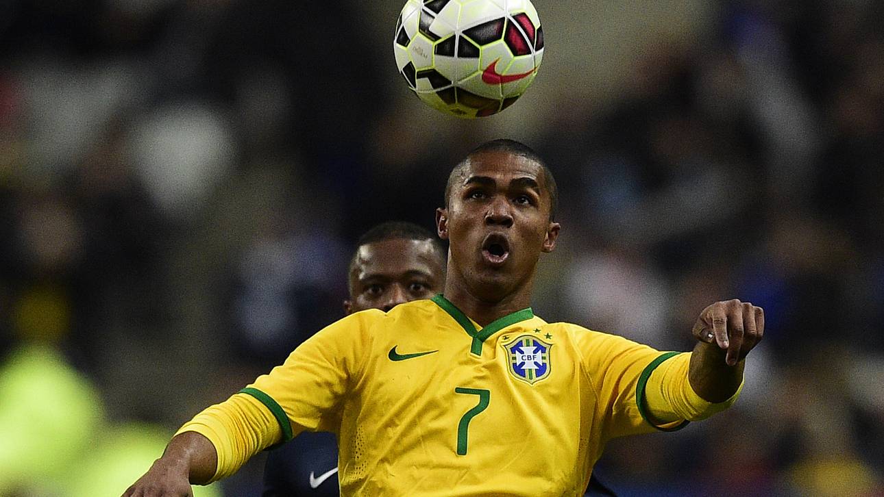 Douglas Costa möchte zu Bayern