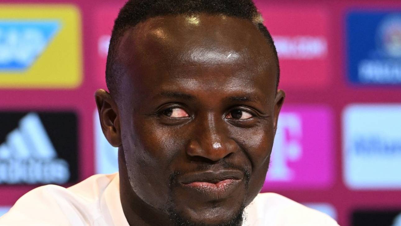 Bayern-Star Mane wählt Rückennummer 17