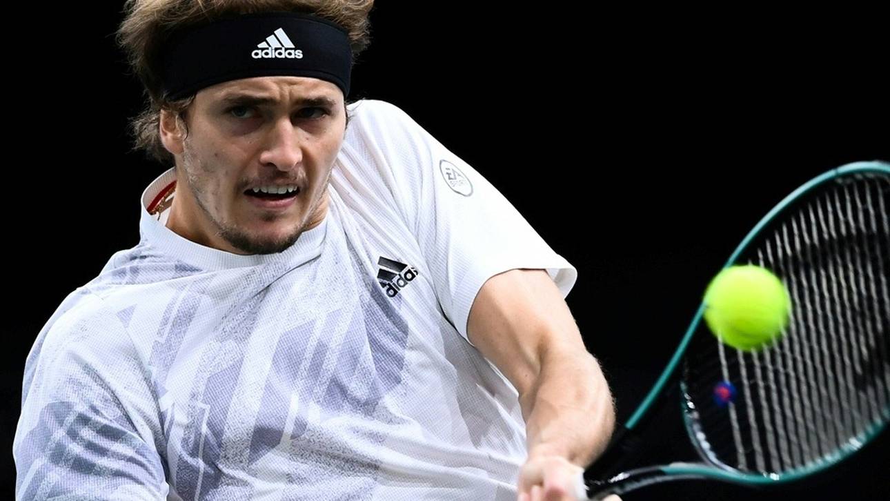Zverev ohne Mühe im Achtelfinale von Paris