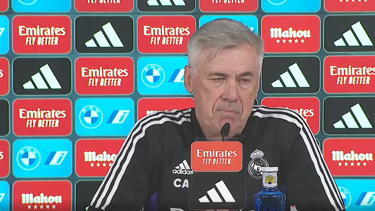 Doppelter Benzema erlöst Real spät