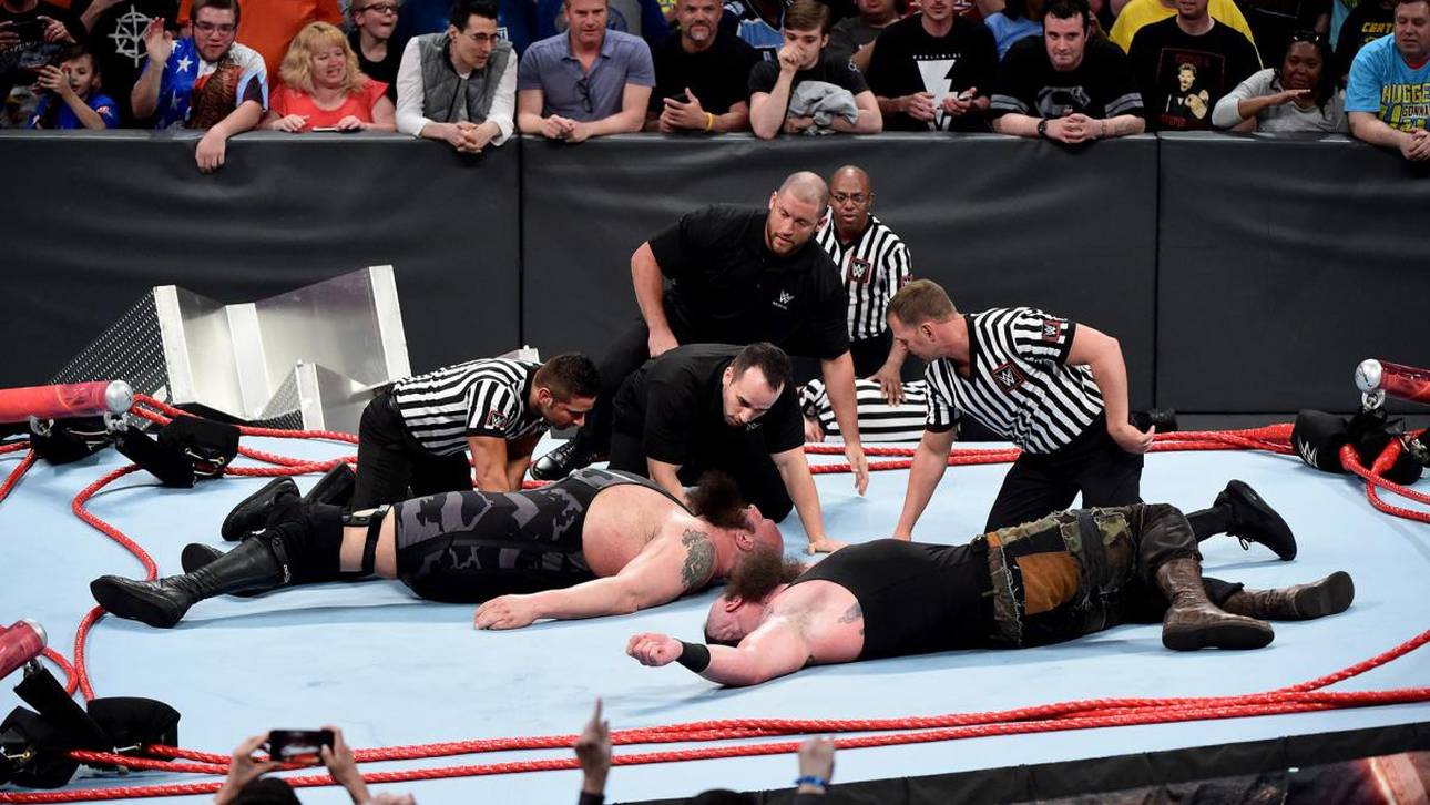 WWE-Ring bricht zusammen