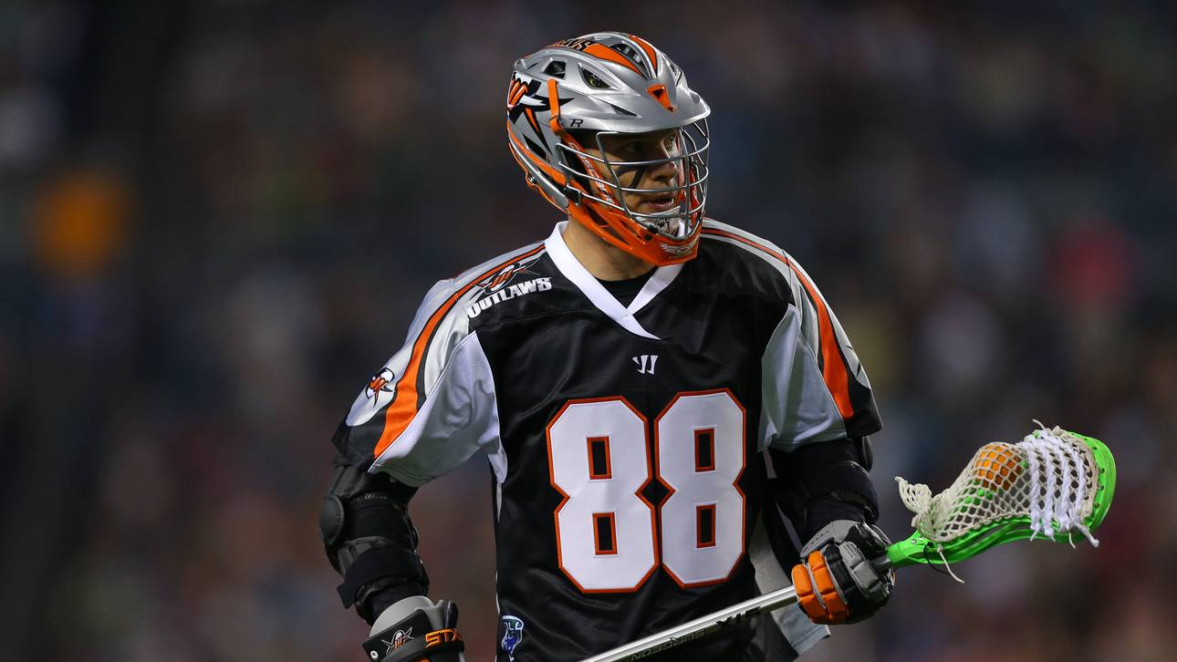 Lacrosse-Spieler trifft es doppelt hart