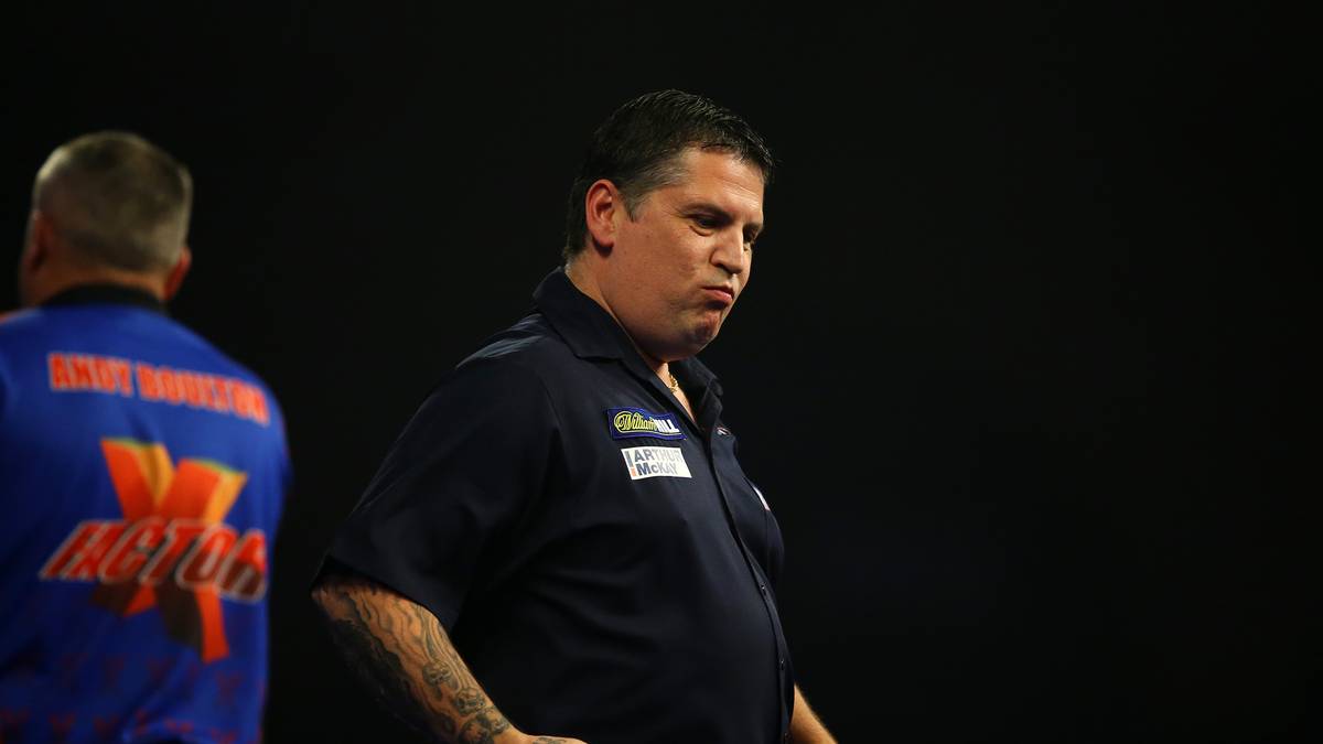 Keine Blöße gibt sich auch der Titelverteidiger. Gary Anderson bezwingt Andy Boulton souverän mit 3:0 und lässt seine Klasse mehrfach aufblitzen