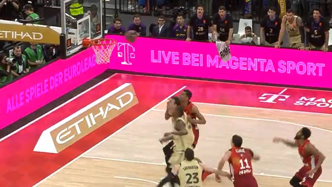 1,2 Sekunden vor Schluss! Diese Szene bricht alle Bayern-Herzen