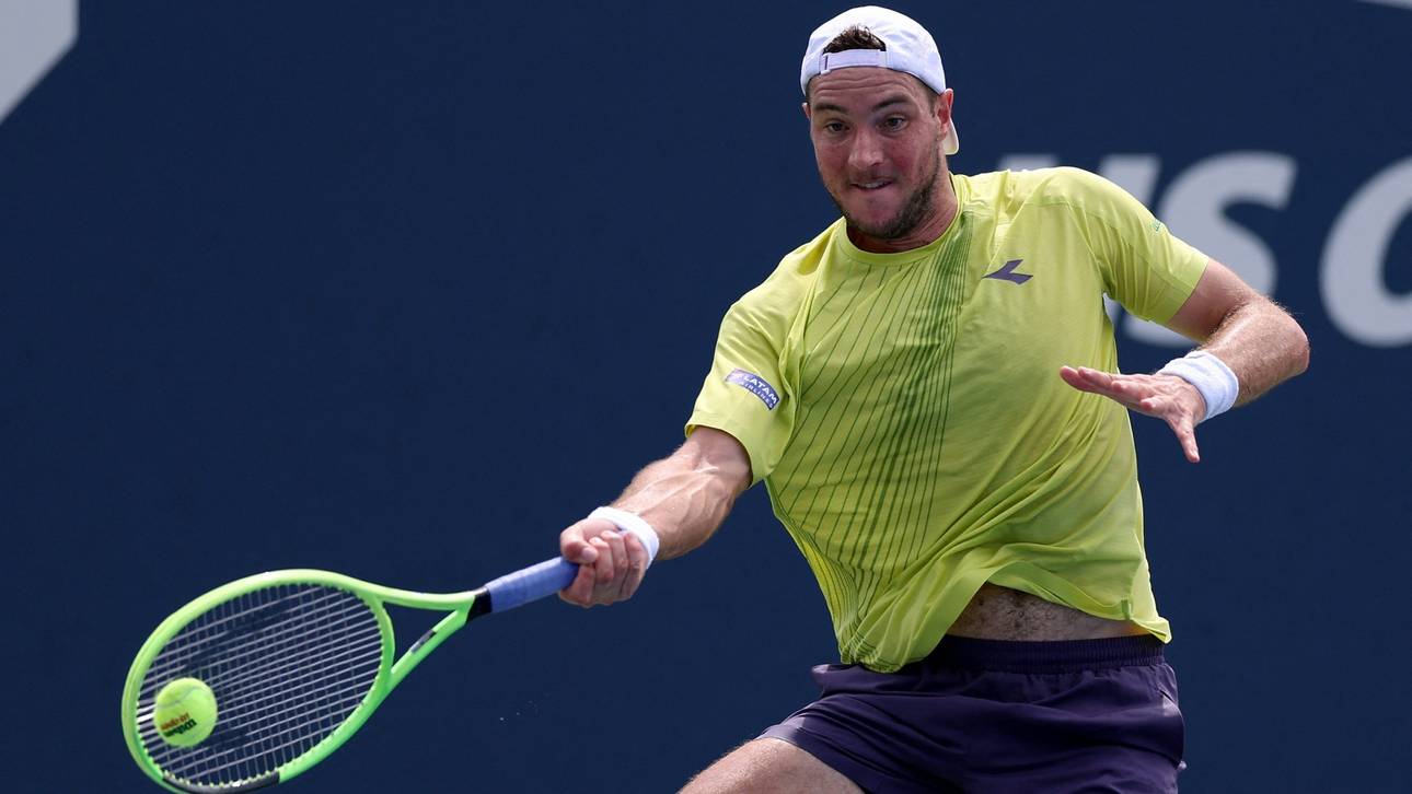 Struff kann Wimbledon-Coup nicht wiederholen