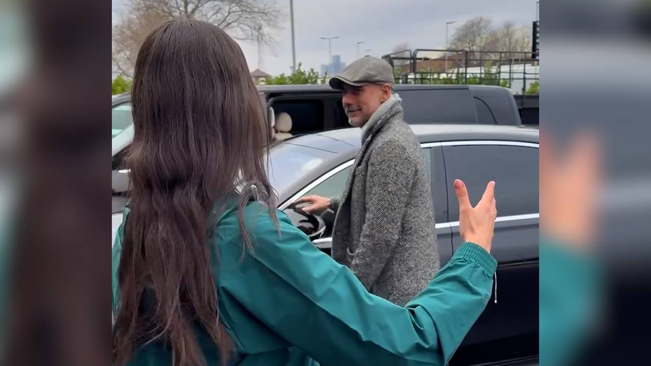 Guardiola neckt Influencerin