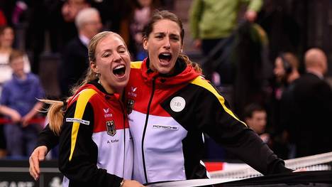 Andrea Petkovic schwärmt von Angelique Kerber (l.)