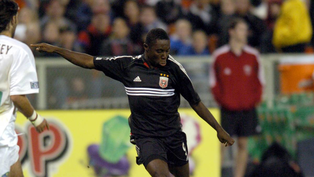FREDDY ADU (D.C. United): Mit erst 14 Jahren und acht Monaten kam der gebürtige Ghanaer am 3. April 2004 das erste Mal in der Major League Soccer zum Einsatz. Damit ist er der jüngste eingesetzte Spieler in der MLS. Zwei Wochen danach schoss Adu sein erstes Tor und ist damit auch jüngster Torschütze