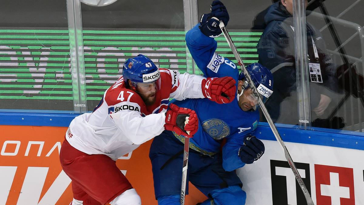 Tschechien versucht das Viertelfinale klarzumachen. Zum Leidwesen der Kasachen setzen sie dafür jedes ihnen zur Verfügung stehende Mittel ein