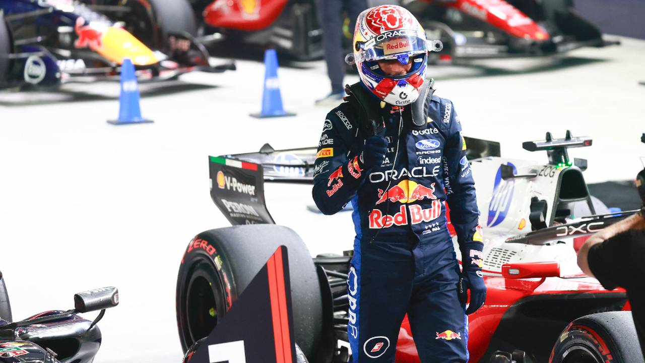 Verstappen gewinnt verrücktes Sprintrennen