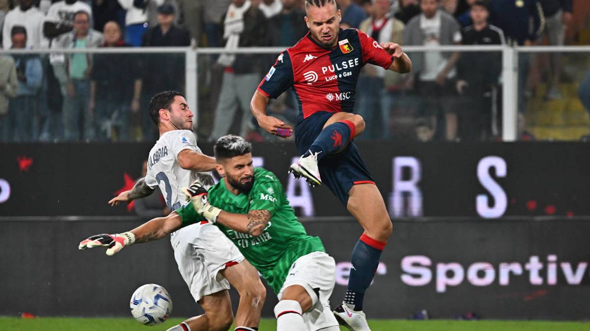 Olivier Giroud (grünes Trikot) hielt Mailands Auswärtssieg fest