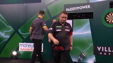 Martin Schindler stellt gegen Scott Williams einen neuen deutschen 180er-Rekord im Ally Pally auf. Das Match entwickelt sich zu einem echten Krimi - und nimmt ein dramatisches Ende.