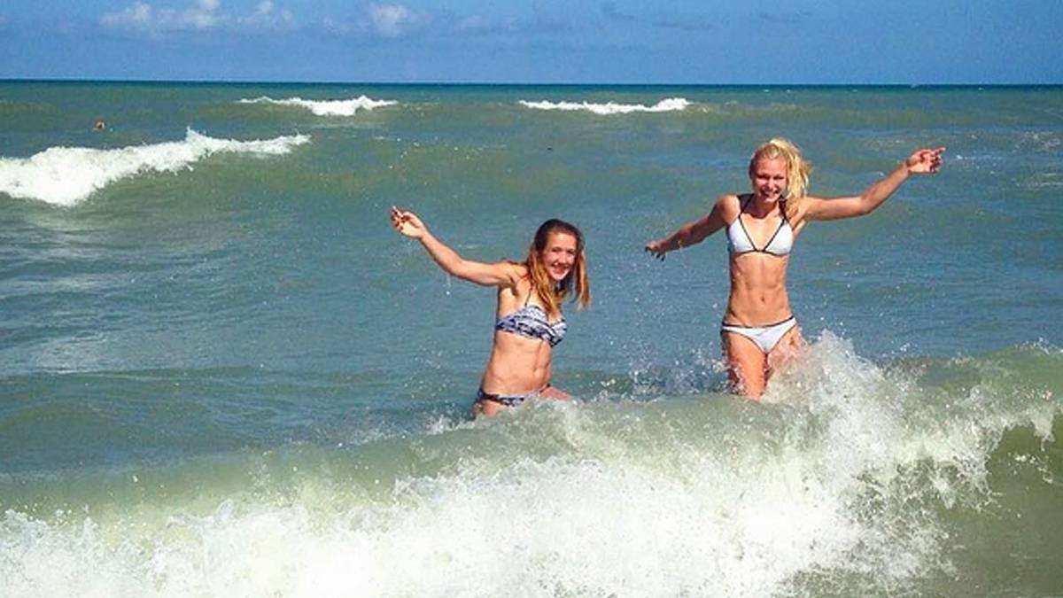 In diesem Jahr kann sie schon Erfolge verbuchen. Bei der Staffel-Weltmeisterschaft auf den Bahamas holt sie zusammen mit Alexandra Burghardt, Tatjana Pinto und Rebekka Haase überraschend Gold