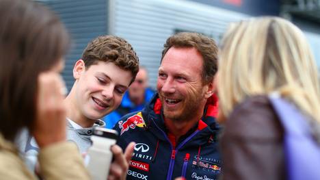 Red-Bull-Teamchef Christian Horner (r.) mit dem Sohn von Adrian Newey, Harrison (l.)