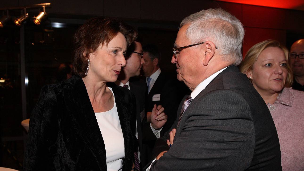 Freitag: Affäre bedroht EM-Bewerbung