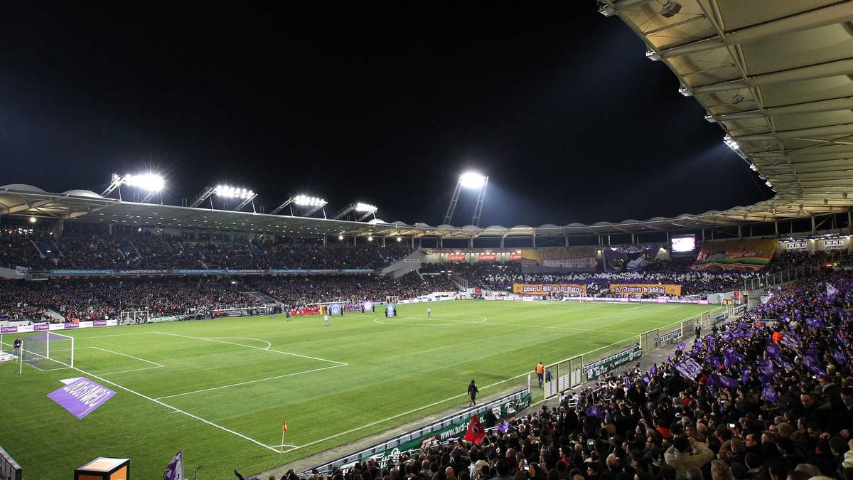 Stadium Muncipal in Toulouse: Hier finden drei Vorrundenpartien und ein Achtelfinale statt.
Kapazität: 33.000 Zuschauer
Eröffnung: 1937
Mannschaften: FC Toulouse, Stade Toulousian (Rugby)
Kosten: 40 Millionen Euro (Renovierung 2014)