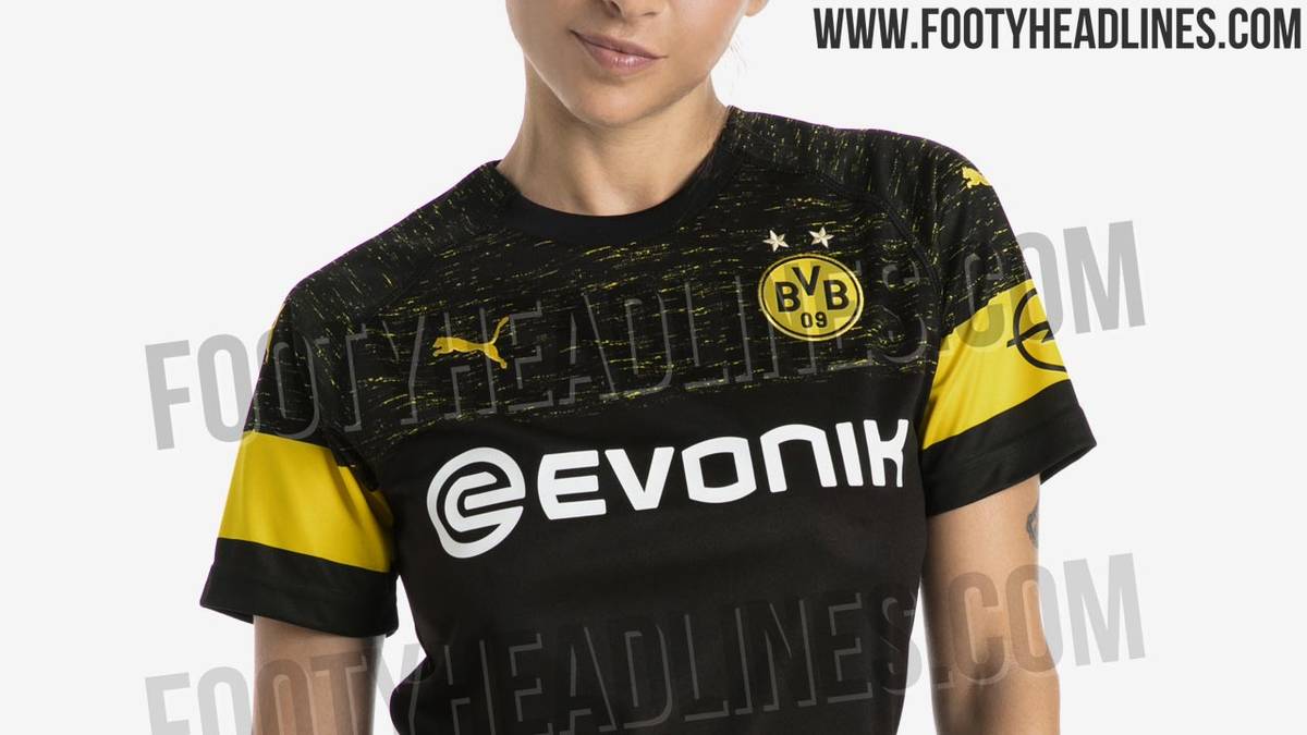 Umkehrspiel beim Auswärtstrikot: Gelbe Streifen sind auf dem schwarzem Ausgangsshirt zu sehen