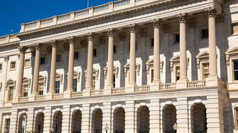 Das Repräsentantenhaus sitzt im Kapitol in Washington