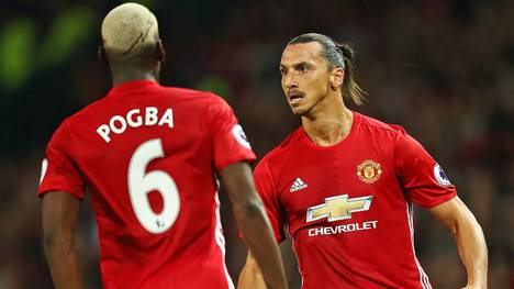 Zlatan Ibrahimovic (r.) und Paul Pogba wechselten im Sommer zu Manchester United