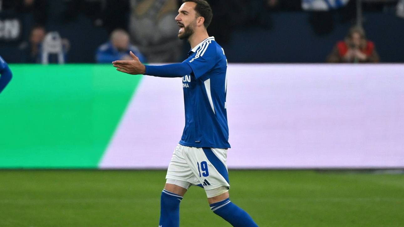 Schalke-Kapitän Karaman hält Brandrede