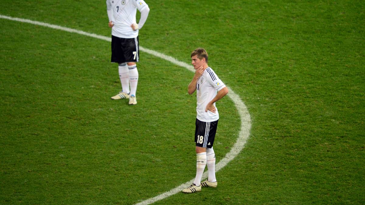 Ich konnte es selbst nicht glauben", sagt Joachim Löw. Die schwedische Zeitung Aftonbladet schreibt: "Schweden braucht kein neues Nationalstadion in Stockholm. Wir haben schon eins in Berlin. Wir sind von den Toten auferstanden." So ist es.