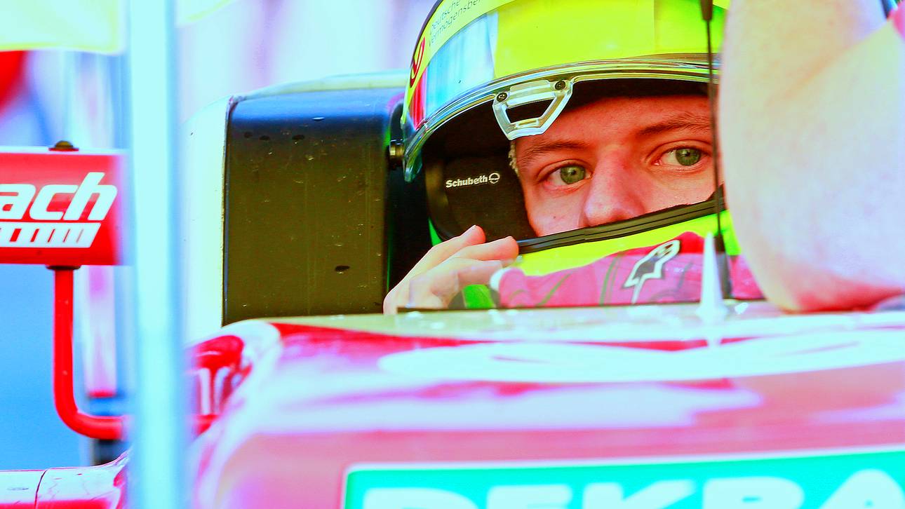 Schumacher bestraft und kritisiert