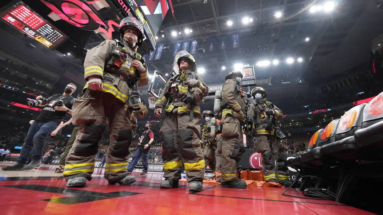 Feuer! NBA-Spiel lange unterbrochen