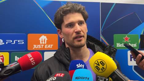 Ein Fehlpass von Gregor Kobel leitet den Elfmeter für Atalanta Bergamo ein, der letztlich zum Champions-League-Aus von Borussia Dortmund führt. Der BVB-Torhüter nimmt den Aussetzer auf seine Kappe.