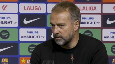 Hansi Flick findet nach dem 4:0-Sieg des FC Barcelona gegen Athletic Bilbao lobende Worte für Torschütze Robert Lewandowski. Für den Trainer ist der Stürmer immer noch auf einem Top-Niveau.