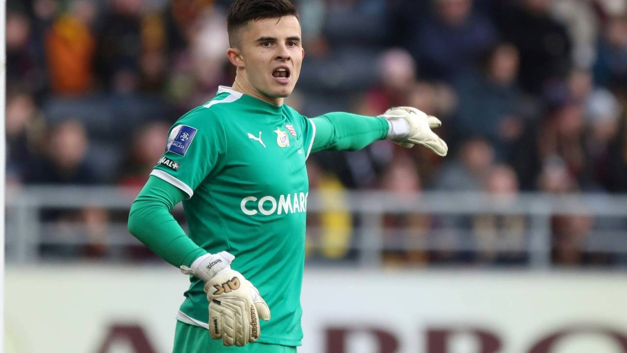 Düsseldorf holt Polen-Keeper