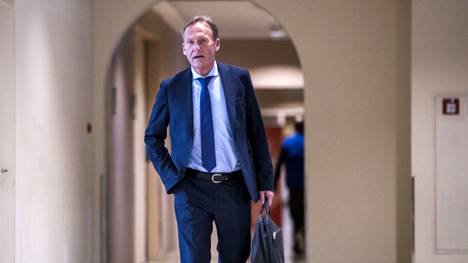 Wirtschaftlich fürchtet BVB-Geschäftsführer Hans-Joachim Watzke einen zweiten Lockdown. Deshalb widersprach er heftig Äußerungen der Kanzlerin.
