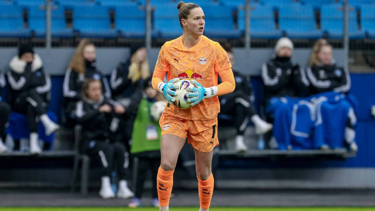 Leipzig verlängert mit Torhüterin