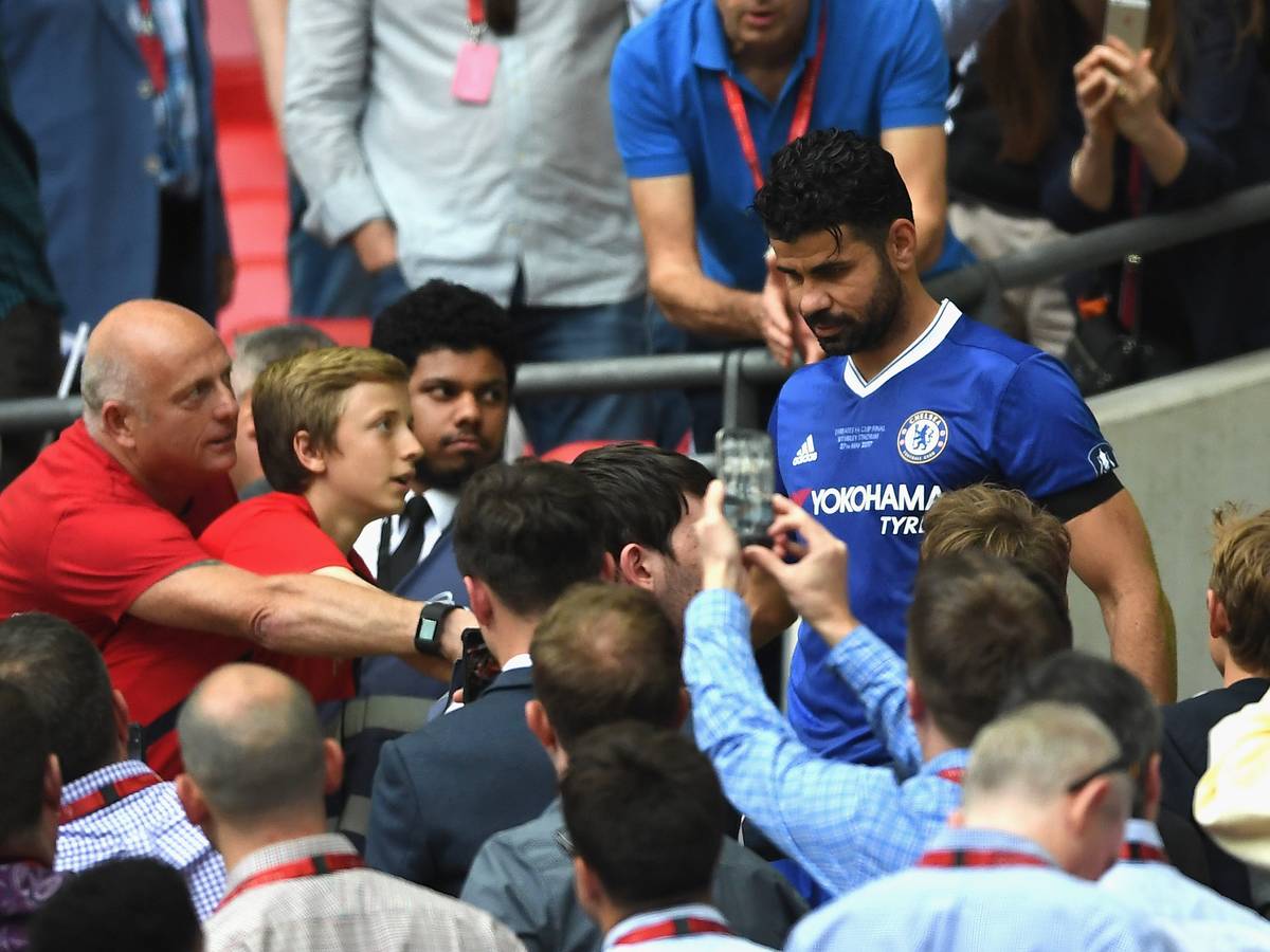 Fc Chelsea Diego Costa Wurde Sogar Auf Gehalt Verzichten