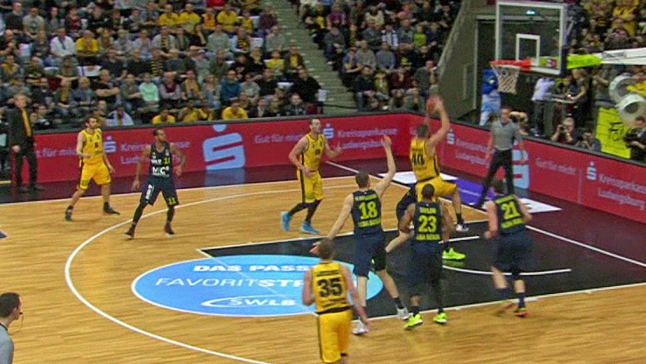 Berlins Angstgegner schlägt wieder zu