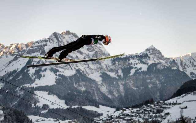 Vierschanzentournee Auftakt In Oberstdorf Live Im Tv Stream Ticker