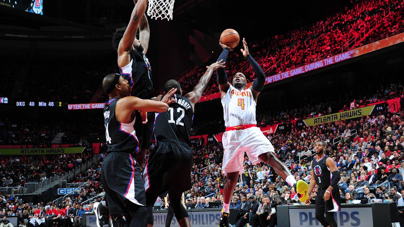 Schröders Hawks schmeißen Sieg weg