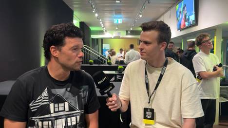 Im Rahmen der "Infinity League" spricht Michael Ballack über das anstehende Champions-League-Finale zwischen Real Madrid und Borussia Dortmund.