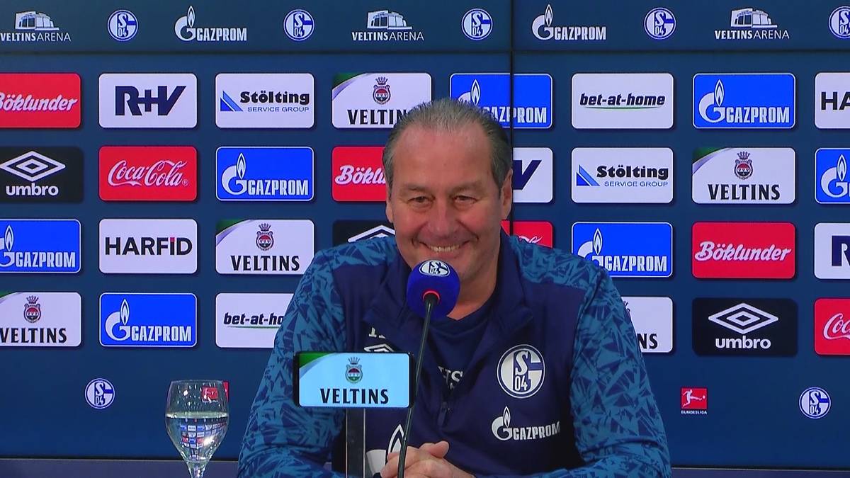 FC Schalke 04: Highlights der PK mit Interimstrainer Huub Stevens im Video