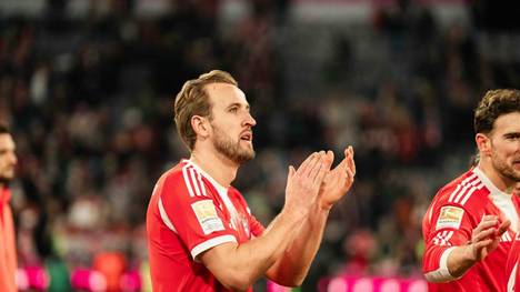 Harry Kane trifft und trifft und trifft. Doch mit 32 Jahren stellt sich so langsam die Frage nach dem Ende seiner glorreichen Laufbahn. Oder etwa doch nicht?