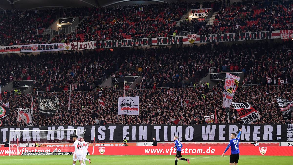 Kreativ wird die Kurve mit Blick auf ihren Ex-Spieler Timo Werner. Damit weiß wohl jeder, was sie von Hopp halten...