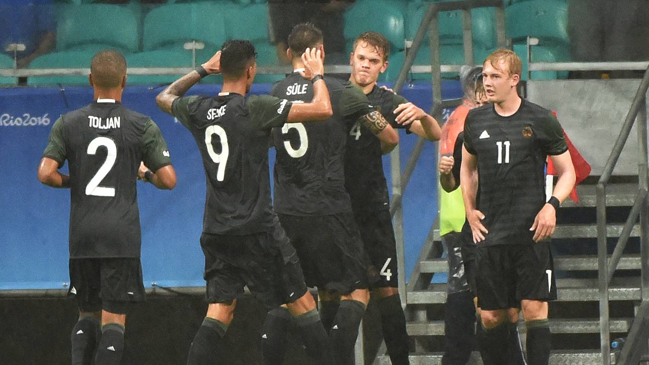 Gnabry und Ginter wenden Fehlstart ab