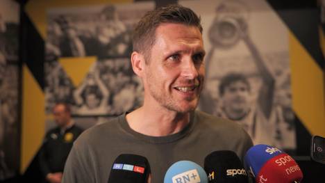 Sportdirektor Sebastian Kehl bestätigt nach dem Testspiel von Borussia Dortmund, dass der BVB in den kommenden Tagen auf dem Transfermarkt nochmals aktiv wird.