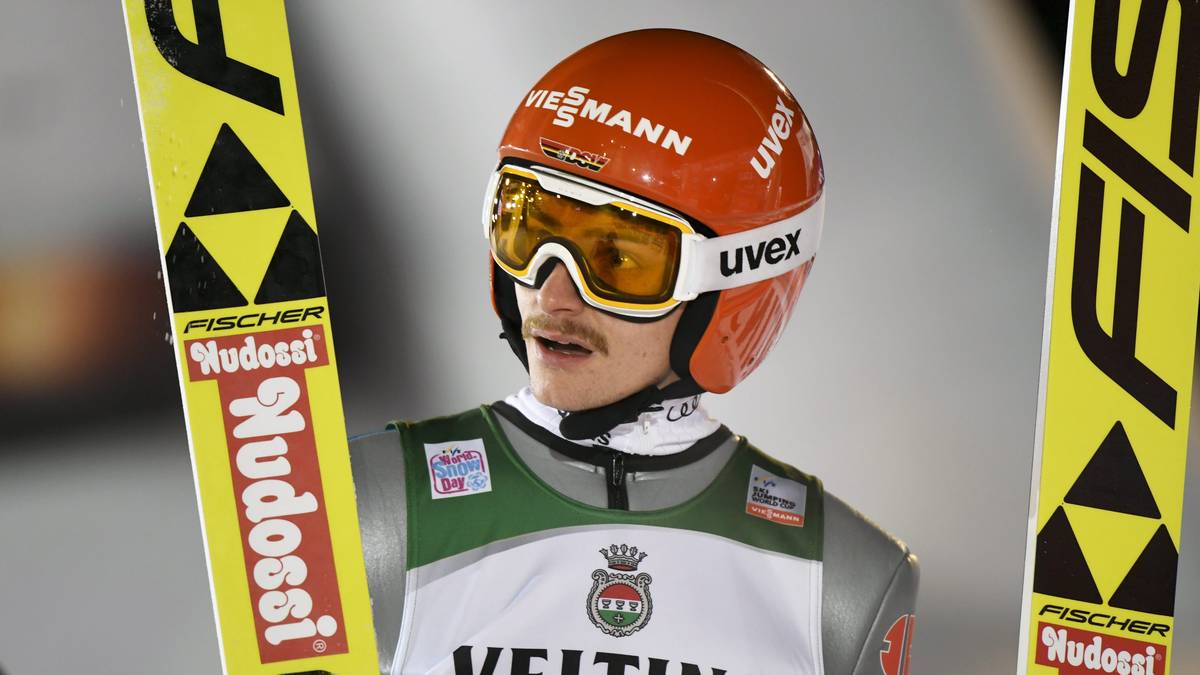 PLATZ1 - RICHARD FREITAG (Deutschland): Der 26-Jährige ist der beste Springer der Saison. Freitag gewann drei von sieben Einzelspringen und landete zwei weitere Male auf dem Podest. Damit liegt Freitag auch im Gesamtweltcup ganz vorne. Erstmals in seiner Karriere hält er sich konstant in der Weltspitze