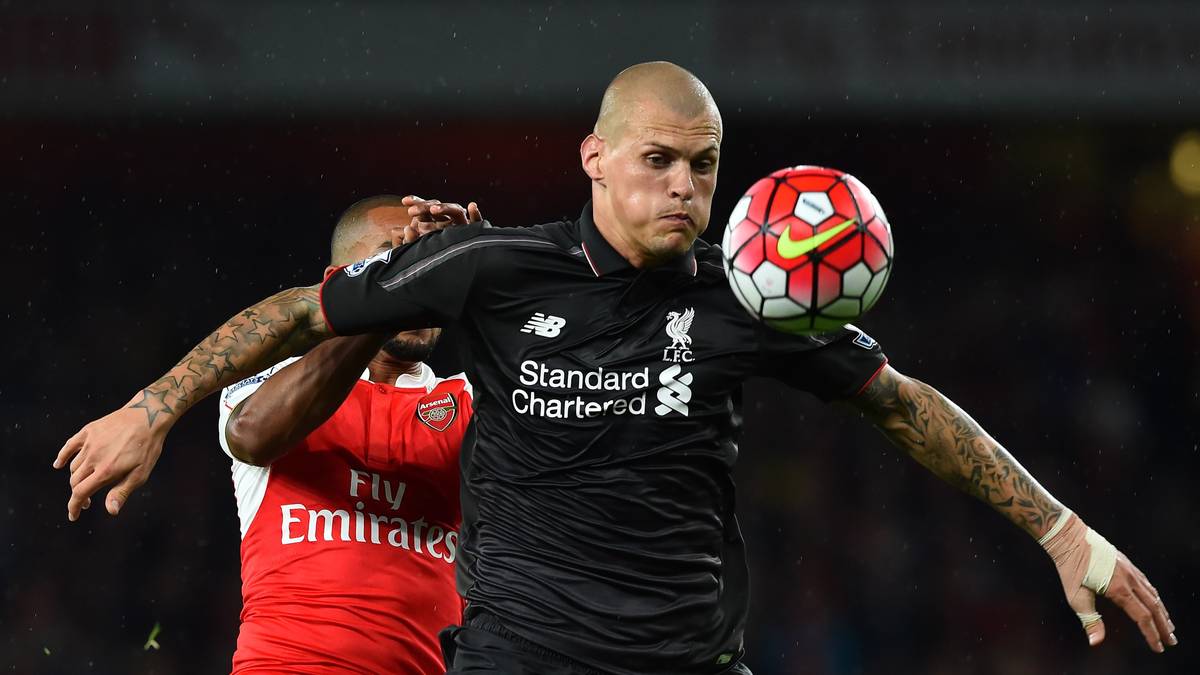 MARTIN SKRTEL (Slowakei, 30 Jahre, 228 PL-Spiele, 8 Liga-Einsätze 15/16)